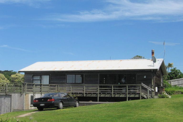 Photo of property in 27 Pare Street, Wainui, Gisborne, 4010