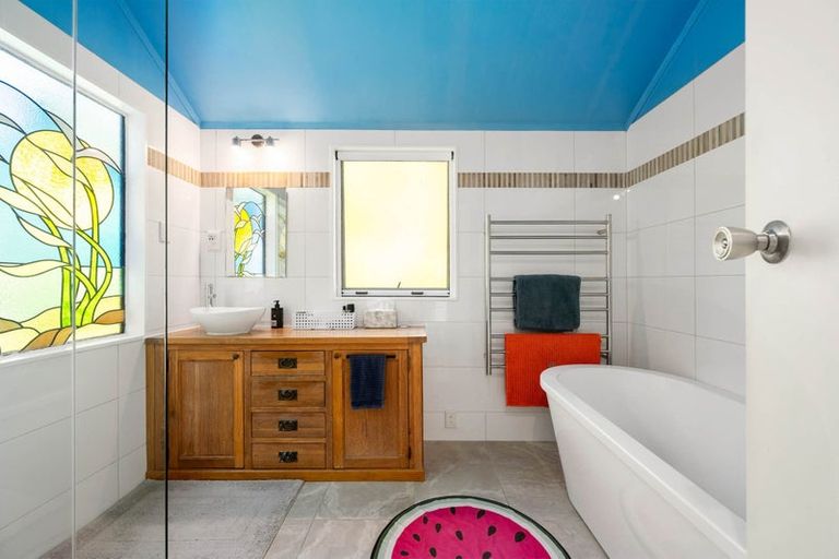 Photo of property in 84a Mount Pleasant Road, Aro Valley, Wellington, 6012