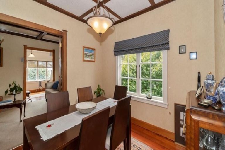 Photo of property in 66 Gilbert Street, New Plymouth, 4310