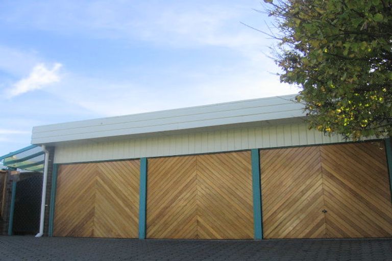 Photo of property in 20 The Anchorage, Whitby, Porirua, 5024