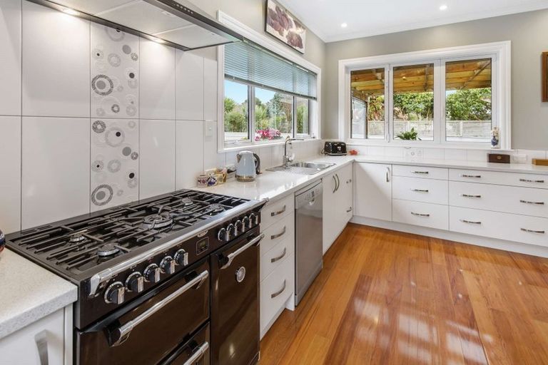 Photo of property in 17 Field Street, Aramoho, Whanganui, 4500