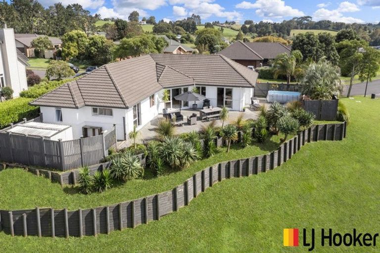 Photo of property in 107 Butcher Road, Pukekohe, 2120