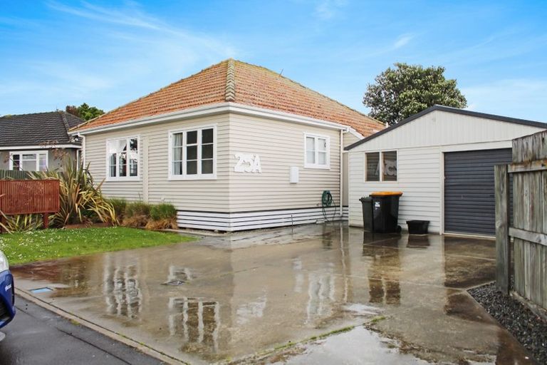 Photo of property in 25a Robinson Crescent, Westbrook, Palmerston North, 4412