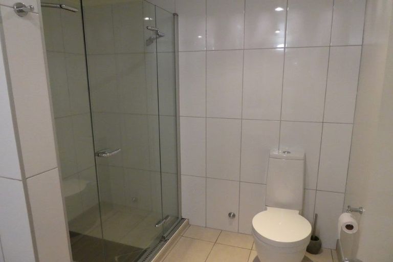 Photo of property in Bellagio Apartments, 1b/39 Taranaki Street, Te Aro, Wellington, 6011