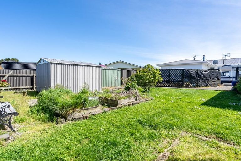 Photo of property in 19 Vernon Street, Kingswell, Invercargill, 9812