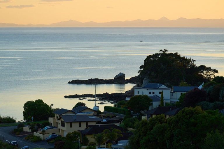 Photo of property in 30 Kotare Place, Kaiteriteri, Motueka, 7197