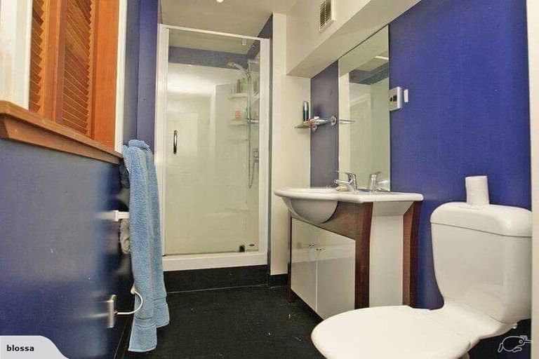 Photo of property in Stadium Garden Flats, 107/107 Thorndon Quay, Pipitea, Wellington, 6011