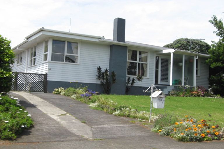 Photo of property in 16 Nicola Place, Mangere, Auckland, 2022