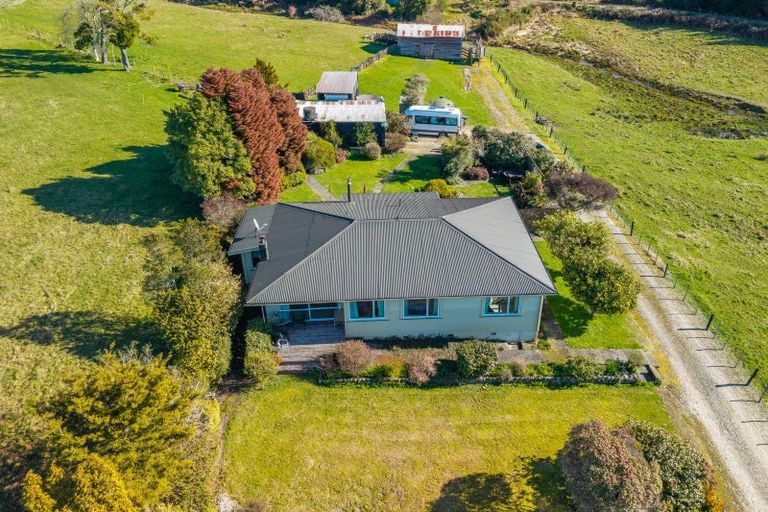 Photo of property in 604 Waiwhero Road, Ngatimoti, Upper Moutere, 7175