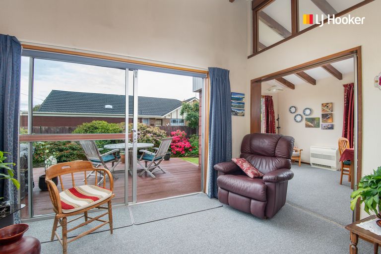 Photo of property in 37 Braemar Street, Mosgiel, 9024