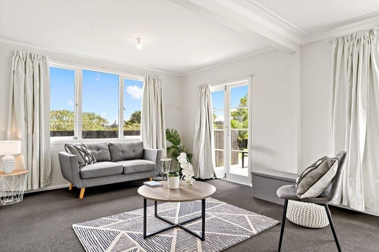 Photo of property in 20b Frank Hewitt Street, Pukekohe, 2120