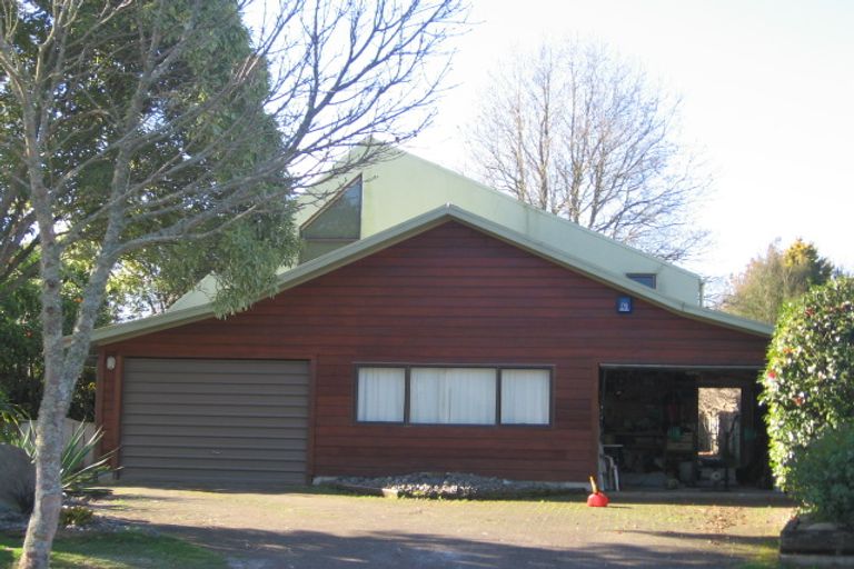 Photo of property in 46 Rutherford Street, Chedworth, Hamilton, 3210