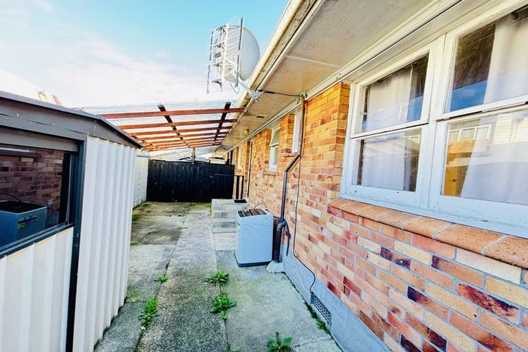Photo of property in 3/37 Buckingham Crescent, Manukau, Auckland, 2025