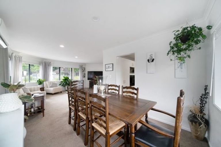 Photo of property in 3 Mull Place, Wattle Downs, Auckland, 2103