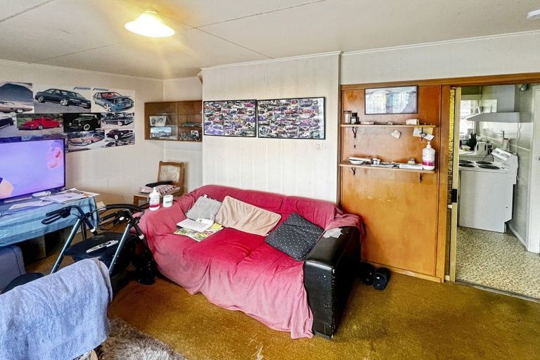 Photo of property in 2/222 High Street, Dannevirke, 4930