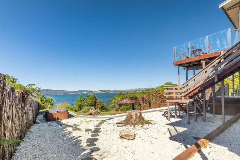 Photo of property in 177 Kawaha Point Road, Kawaha Point, Rotorua, 3010