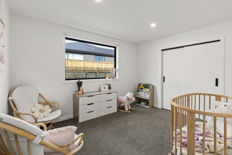 Photo of property in 43 Spur Ridge Rise, Jacks Point, 9371