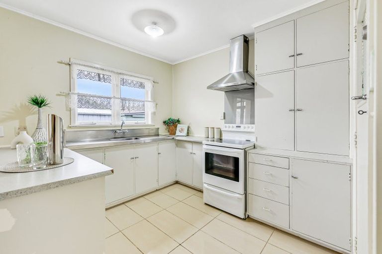 Photo of property in 54 Heath Street, St Andrews, Hamilton, 3200