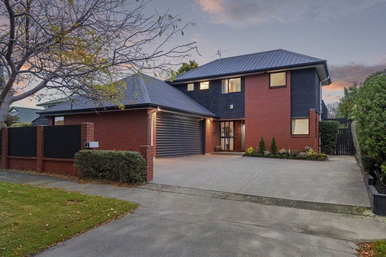 Photo of property in 35 Corfe Street, Ilam, Christchurch, 8041