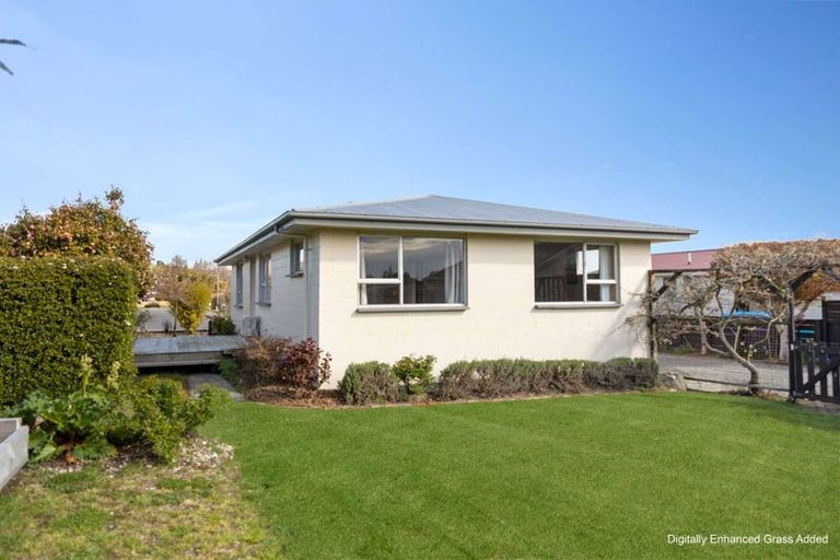 Photo of property in 20 Walker Street, East Gore, Gore, 9710