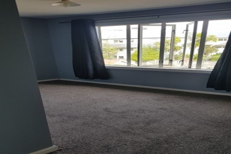 Photo of property in 297 Barbadoes Street, Christchurch Central, Christchurch, 8011