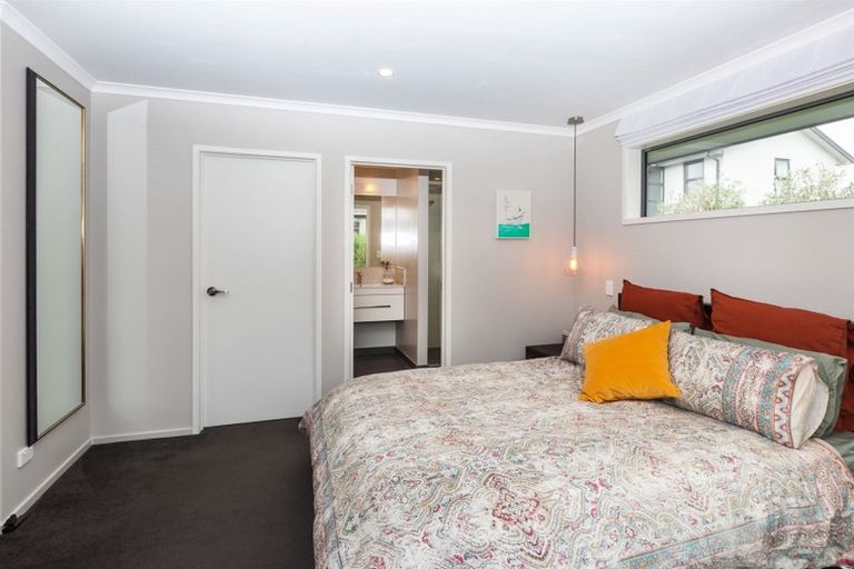 Photo of property in 44 Worsleys Road, Cracroft, Christchurch, 8025