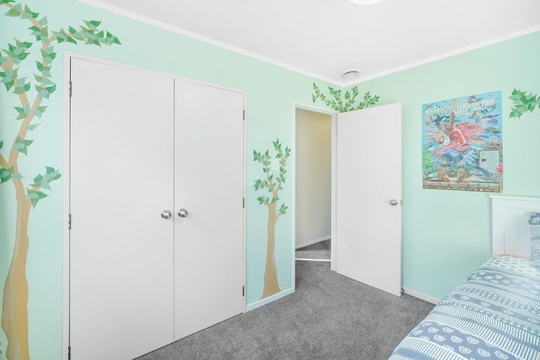 Photo of property in 28 Moreland Avenue, Pukete, Hamilton, 3200