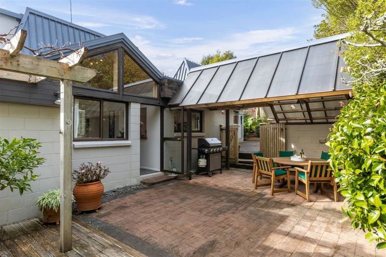 Photo of property in 26 Aberdeen Road, Campbells Bay, Auckland, 0620