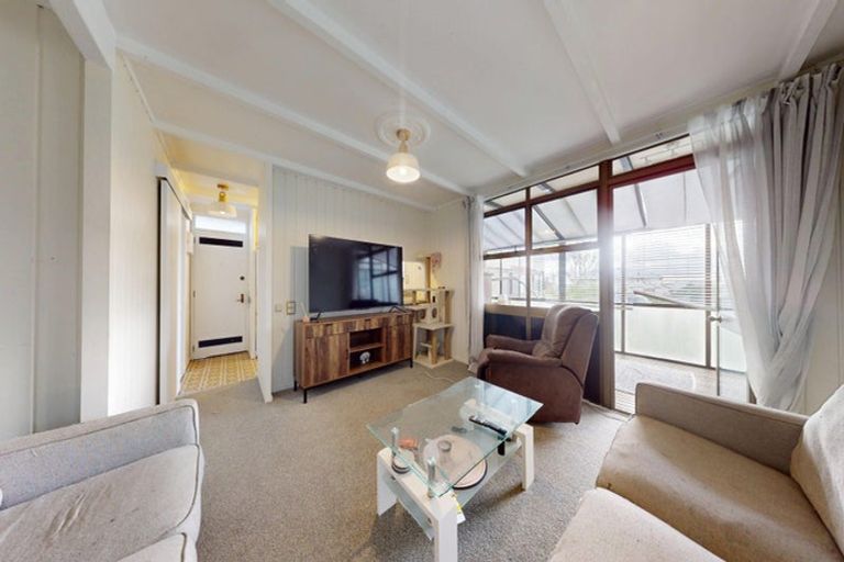 Photo of property in 1a Rodney Street, Durie Hill, Whanganui, 4500