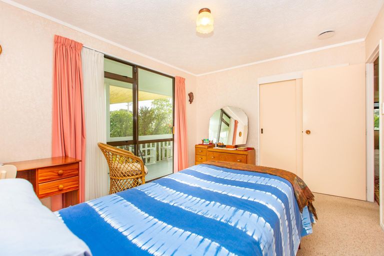 Photo of property in 1 Puriri Street, Raglan, 3225