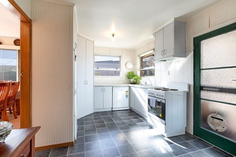 Photo of property in 84 Shakespeare Street, Leamington, Cambridge, 3432