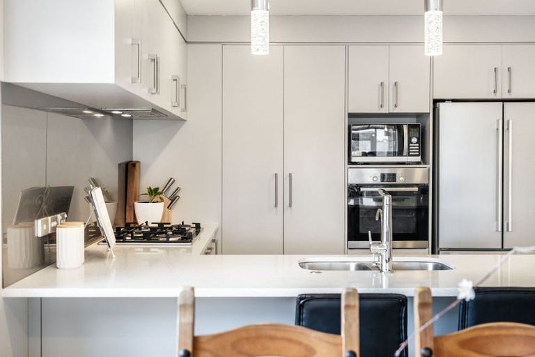 Photo of property in 98 Tapu Road, Huapai, Kumeu, 0810