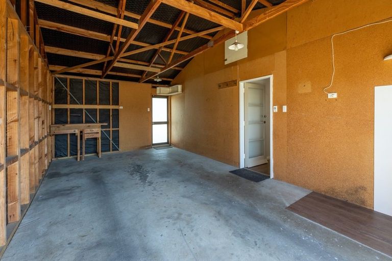 Photo of property in 33 Babbacombe Avenue, Otaki Beach, Otaki, 5512