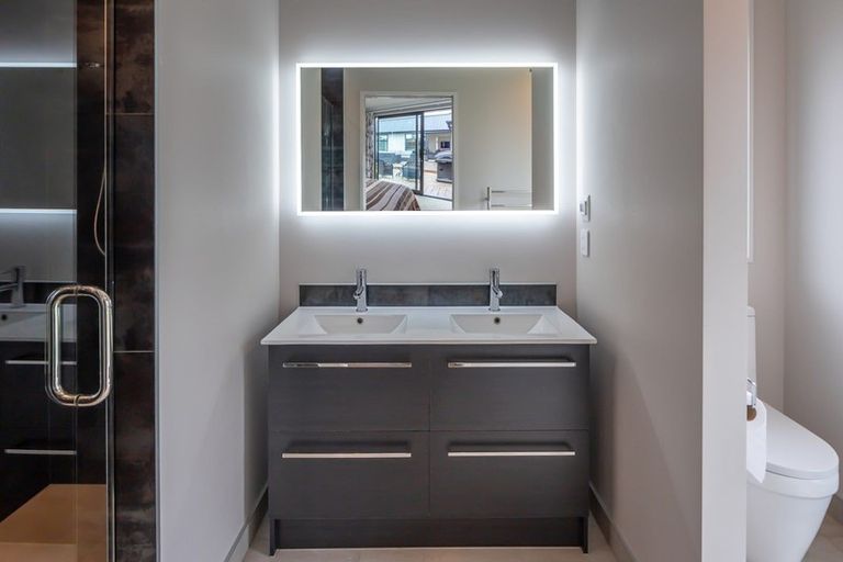 Photo of property in 20 Chimango Place, Rolleston, 7615