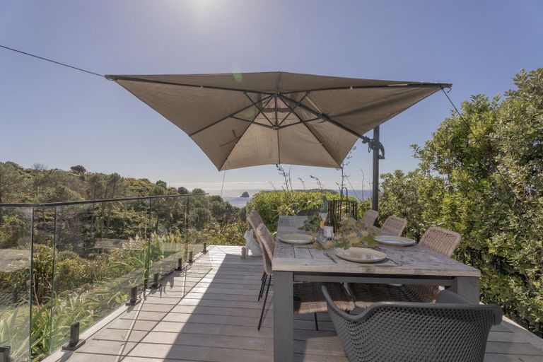 Photo of property in 77 Grange Road, Hahei, Whitianga, 3591