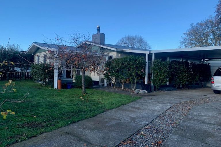 Photo of property in 20 Hornsby Street, Carterton, 5713