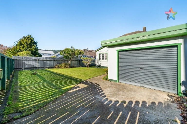 Photo of property in 26 Chapman Crescent, Naenae, Lower Hutt, 5011