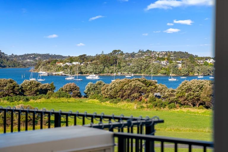 Photo of property in 22 Catalina Bay Drive, Hobsonville, Auckland, 0616