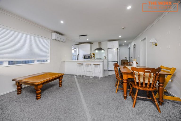 Photo of property in 87 Kuaka Drive, Takanini, 2112
