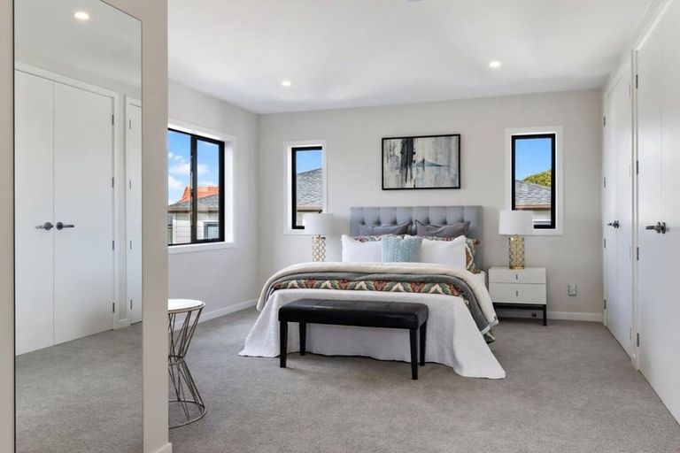 Photo of property in 7 Eric Gifford Drive, Ranui, Auckland, 0612