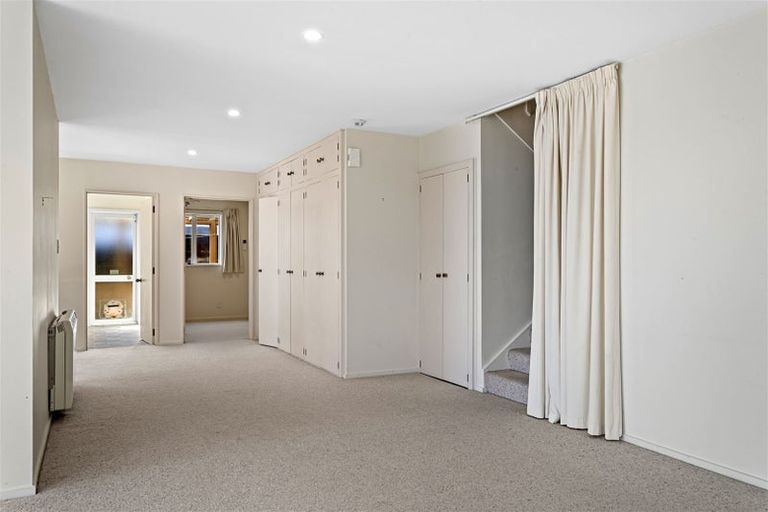 Photo of property in 5 Harry Ell Drive, Cashmere, Christchurch, 8022