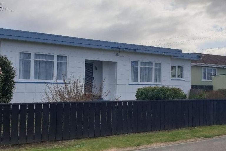 Photo of property in 3 Gloag Street, Waverley, 4510