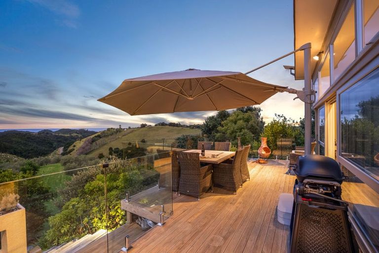 Photo of property in 143 Saqa Way, Matapouri, Whangarei, 0173
