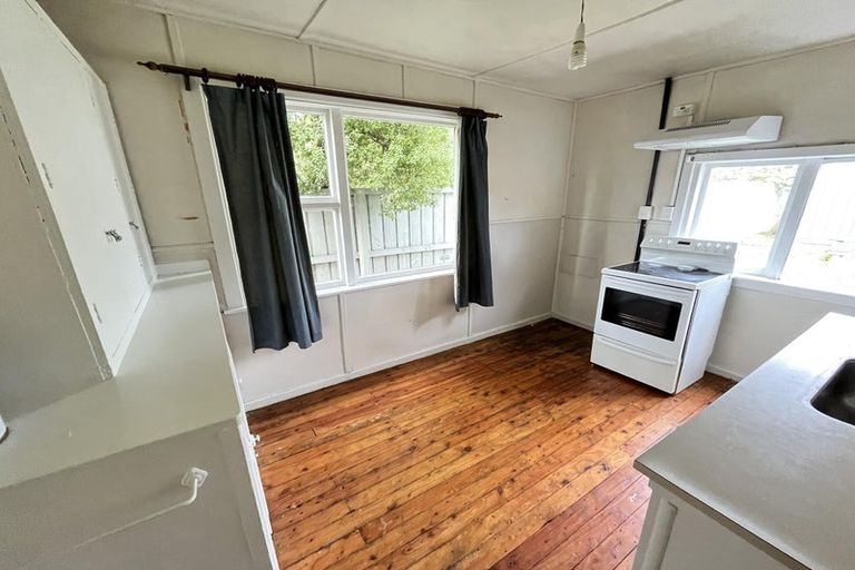 Photo of property in 388 Keyes Road, New Brighton, Christchurch, 8083