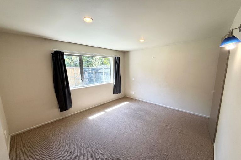 Photo of property in 307 Riccarton Road, Upper Riccarton, Christchurch, 8041