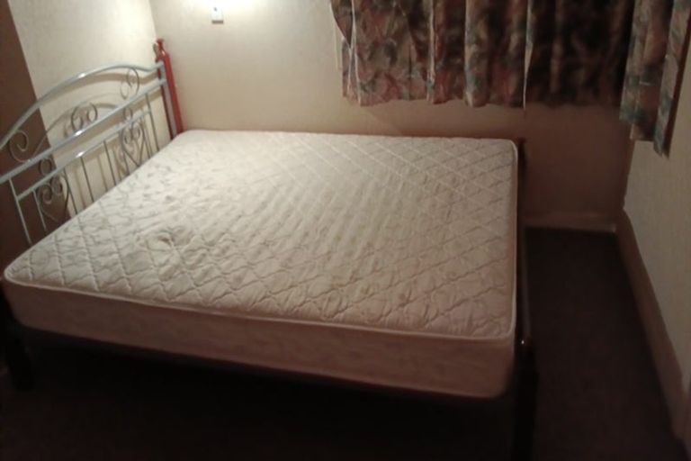 Photo of property in 15 Lewis Road, Pakuranga, Auckland, 2010