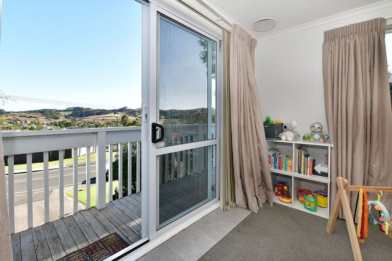 Photo of property in 33 Rautawhiri Road, Helensville, 0800