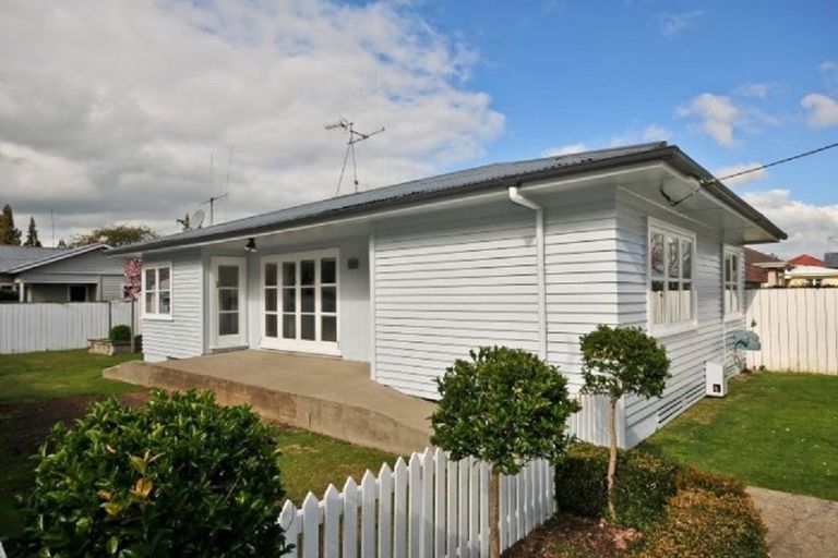 Photo of property in 122 Fox Street, Hamilton East, Hamilton, 3216