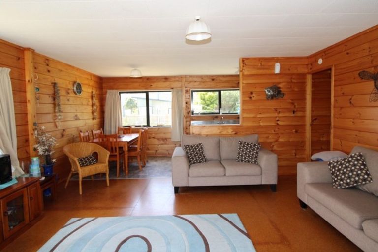 Photo of property in 112 Fernhill Rise, Matarangi, Whitianga, 3592