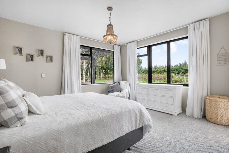 Photo of property in 9/239 Lake Ferry Road, Martinborough, 5781